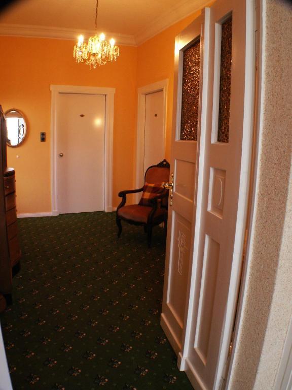 Thermen Hotel Pension Villa Holstein Bad Salzuflen Bagian luar foto